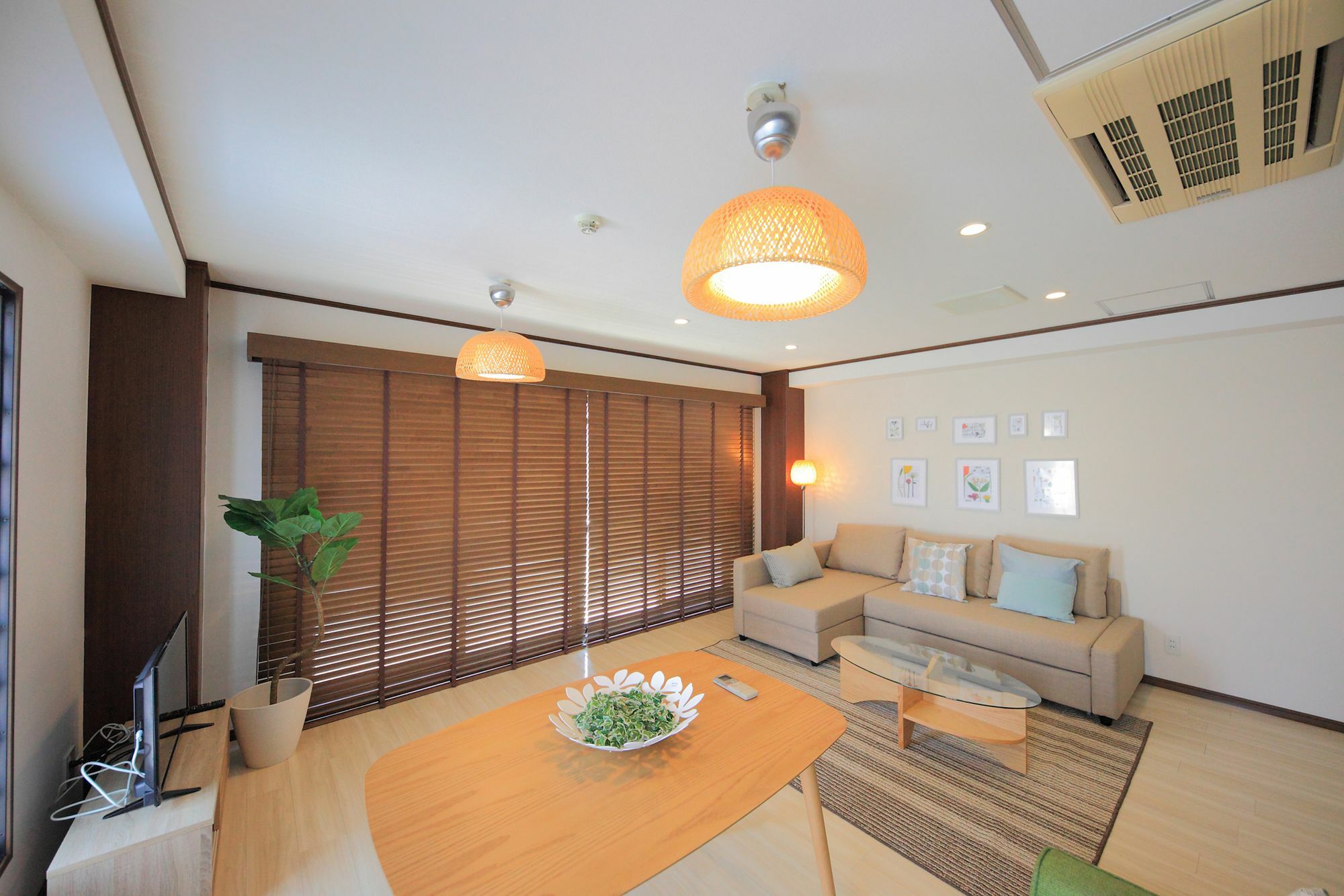 Grandouce Shinsaibashi-Higashi Appartement Osaka Buitenkant foto